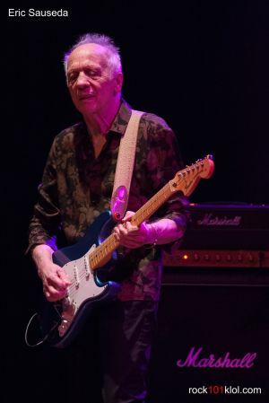 1.ROBIN TROWER EricSauseda 01