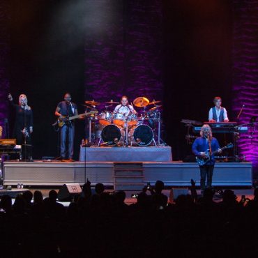 DENNIS_DEYOUNG_EricSauseda_12