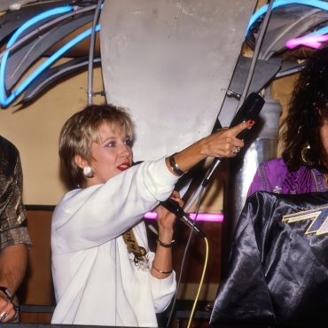 Dayna-Steele-and-Bon-Jovi-c