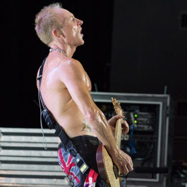 Def-Leppard-2012-004