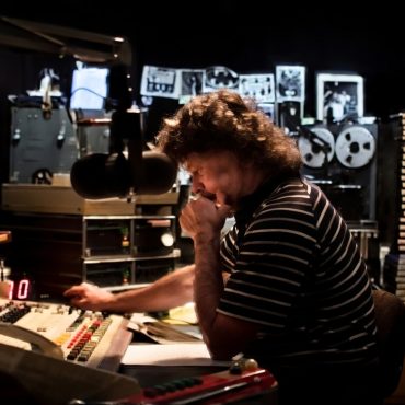 Grego at the board – Outlaw Radio