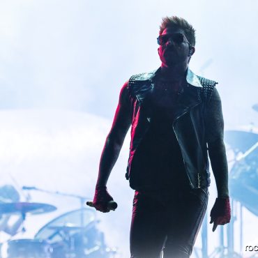 QUEEN_ADAMLAMBERT_LKellyKain_02